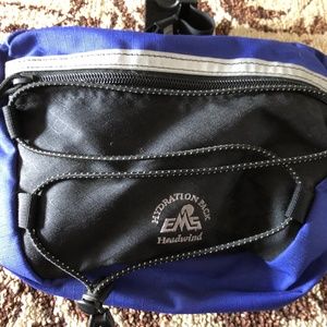 EMS headwind hydration dual water pack